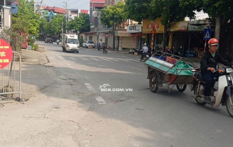 Hàng đầu tư giá mềm. Đất phân lô Võ Văn Kiệt, Mê Linh. DT 100m2. Dưới 1.5 tỷ